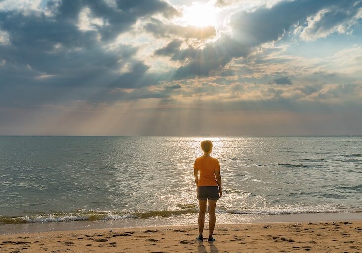 Sunshine Coast Retirement Planning – Should I invest in Sunshine Coast Residential Property or Shares? Which is best?